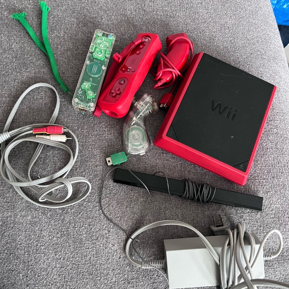 VERY USED WII SET